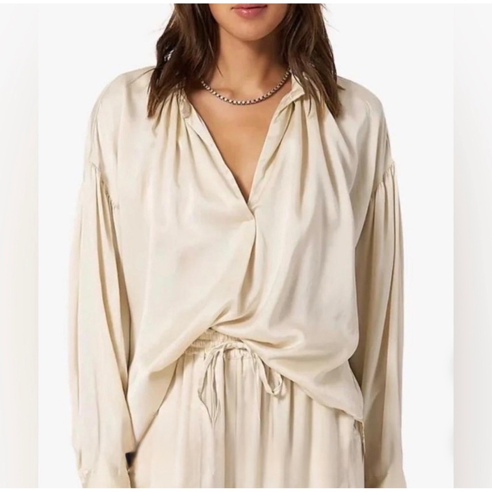 Xirena Silk V-Neck Blouse Champagne Cream Relaxed Long Sleeve Top X17542 Mens S